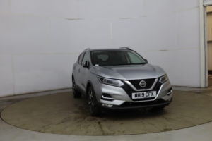 2019 Nissan Qashqai 1.3 Dig-T Tekna Dct Auto Euro 6 (s/s) 5dr in Silver — image 3