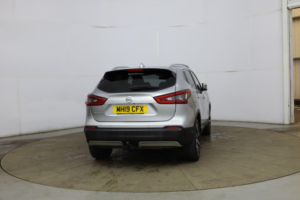 2019 Nissan Qashqai 1.3 Dig-T Tekna Dct Auto Euro 6 (s/s) 5dr in Silver — image 4