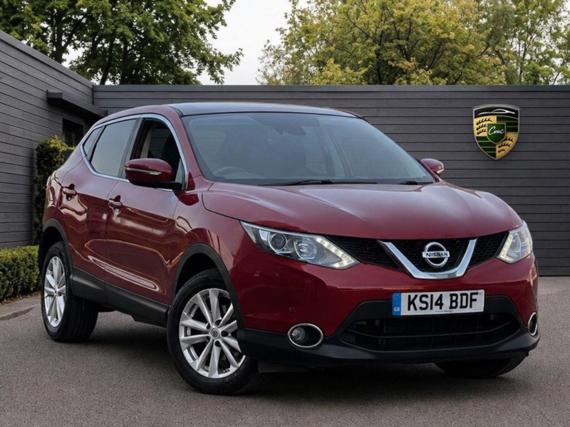 2014 Nissan Qashqai 1.2 Dig-T Acenta Premium 2WD Euro 5 (s/s) 5dr in Red — image 1