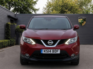 2014 Nissan Qashqai 1.2 Dig-T Acenta Premium 2WD Euro 5 (s/s) 5dr in Red — image 3