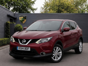 2014 Nissan Qashqai 1.2 Dig-T Acenta Premium 2WD Euro 5 (s/s) 5dr in Red — image 5