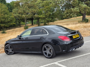 2015 Mercedes-Benz C Class 2.1 C220 Bluetec Amg Line Saloon 4dr Diesel G-Tronic+ Euro 6 (s/s) (170 Ps) in Black — image 5