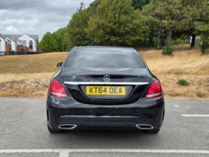 2015 Mercedes-Benz C Class 2.1 C220 Bluetec Amg Line Saloon 4dr Diesel G-Tronic+ Euro 6 (s/s) (170 Ps) in Black — image 6