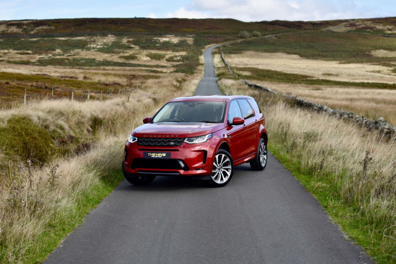 2019 Land Rover Discovery Sport 2.0 D180 Mhev R-Dynamic Se SUV 5dr Diesel Auto 4WD Euro 6 (s/s) (180 Ps) in Red — image 1