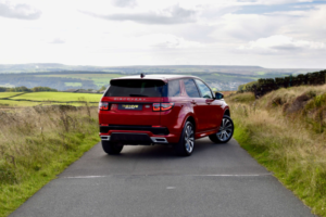 2019 Land Rover Discovery Sport 2.0 D180 Mhev R-Dynamic Se SUV 5dr Diesel Auto 4WD Euro 6 (s/s) (180 Ps) in Red — image 6