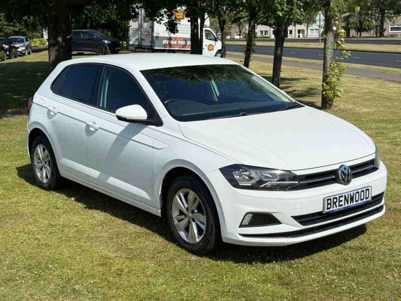 2018 Volkswagen Polo 1.0 Se Hatchback 5dr Petrol Manual Euro 6 (s/s) (65 Ps) in White — image 1
