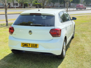 2018 Volkswagen Polo 1.0 Se Hatchback 5dr Petrol Manual Euro 6 (s/s) (65 Ps) in White — image 6