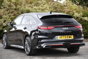 2024 Kia Proceed 1.5 T-Gdi Gt-Line S Shooting Brake 5dr Petrol Dct Euro 6 (s/s) (158 Bhp) in Black — image 3
