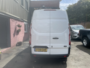 2019 Ford Transit Custom 2.0 300 Ecoblue in White — image 4