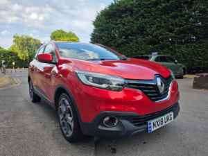 2018 Renault Kadjar 1.2 Tce Dynamique S Nav Euro 6 (s/s) 5dr in Red — image 2