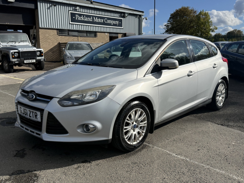 2011 Ford Focus 1.6 Titanium in Silver — image 1
