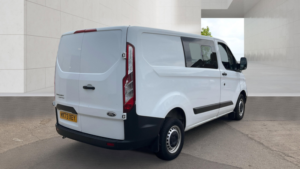 2023 Ford Transit Custom 2.0 280 Ecoblue Leader Crew Van Double Cab 5dr Diesel Manual L1 H1 Euro 6 130 Ps in White — image 5