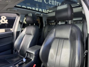 2016 Land Rover Discovery Sport 2.0 Td4 Hse in White — image 5