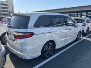 2014 Honda Odyssey 2.4 Absolute Ex 5dr 7 Seats in White — image 2