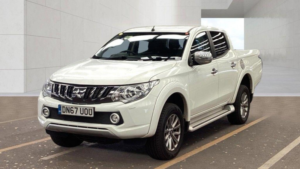 2017 Mitsubishi L200 2.4 Di-D Dc Barbarian 4WD Euro 6 4dr in White — image 6