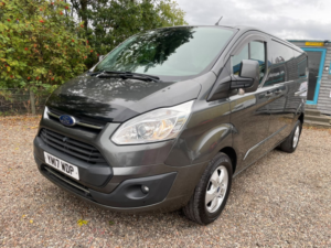 2017 Ford Transit Custom 2.0 Tdci 290 Limited Panel Van 5dr Diesel Manual L2 H2 (157 G/km, 128 Bhp) in Grey — image 2