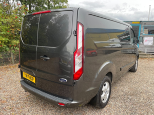 2017 Ford Transit Custom 2.0 Tdci 290 Limited Panel Van 5dr Diesel Manual L2 H2 (157 G/km, 128 Bhp) in Grey — image 3