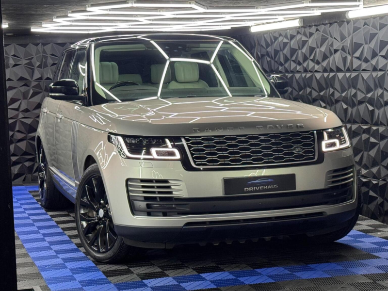 2018 Land Rover Range Rover 2.0 P400e 12.4kwh Vogue Se Auto 4WD Euro 6 (s/s) 5dr in Yellow — image 1