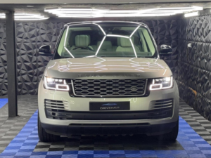 2018 Land Rover Range Rover 2.0 P400e 12.4kwh Vogue Se Auto 4WD Euro 6 (s/s) 5dr in Yellow — image 5