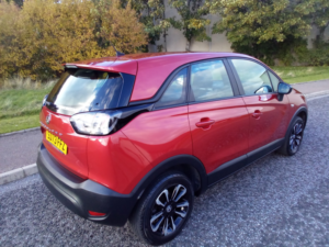 2023 Vauxhall Crossland Crossland Design 1.2 110ps 6 Speed Manual in Red — image 6