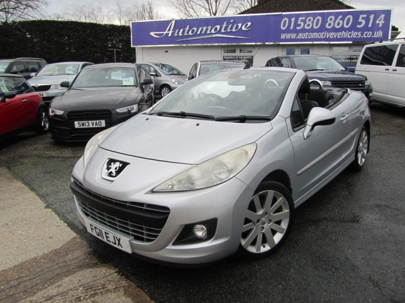 2011 Peugeot 207 Cc 1.6 Hdi Gt Euro 5 2dr in Silver — image 1