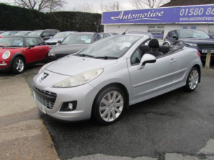 2011 Peugeot 207 Cc 1.6 Hdi Gt Euro 5 2dr in Silver — image 2