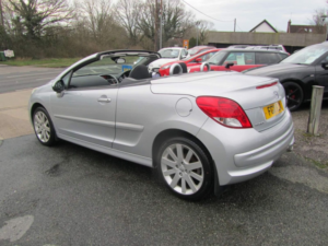 2011 Peugeot 207 Cc 1.6 Hdi Gt Euro 5 2dr in Silver — image 5