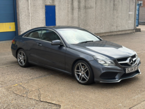 2015 Mercedes-Benz E Class 2.1 E220 Cdi Amg Sport in Grey — image 4