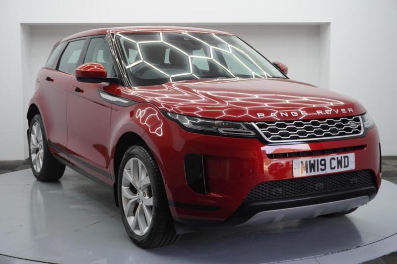2019 Land Rover Range Rover Evoque 2.0 D150 Se Auto 4WD Euro 6 (s/s) 5dr in Red — image 1