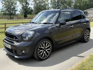 2014 MINI Countryman 2.0 Cooper Sd All4 Countryman in Grey — image 4