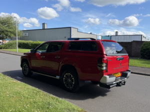 2021 Mitsubishi L200 2.2 Di-D Dc Barbarian X in Red — image 5