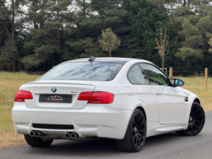 2011 BMW M3 4.0 Iv8 Dct Euro 5 2dr in White — image 6