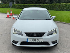 2016 SEAT Leon 1.6 Tdi Se Euro 6 (s/s) 5dr in White — image 2