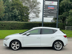 2016 SEAT Leon 1.6 Tdi Se Euro 6 (s/s) 5dr in White — image 4