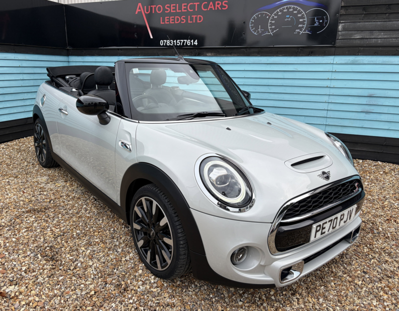2020 MINI Convertible 2.0 Cooper S Exclusive Convertible 2dr Petrol Steptronic Euro 6 (s/s) (192 Ps) in Silver — image 1