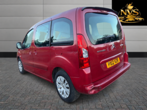 2012 Citroen Berlingo 1.6 E-Hdi Airdream Vtr in Red — image 5
