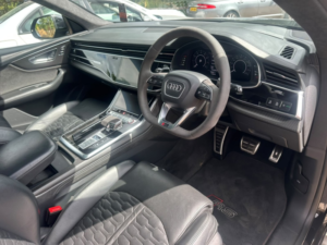 2020 Audi Rsq8 4.0 Tfsi V8 Vorsprung in Black — image 2
