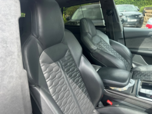 2020 Audi Rsq8 4.0 Tfsi V8 Vorsprung in Black — image 5