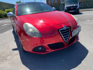 2013 Alfa Romeo Giulietta 1750 Tbi Cloverleaf Euro 5 5dr in Red — image 2