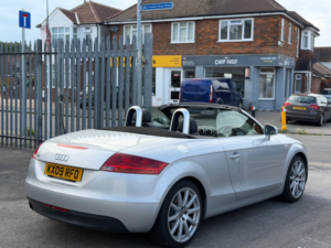 2009 Audi Tt 2.0 Tfsi Roadster Euro 4 2dr in Silver — image 2
