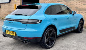2020 Porsche Macan 3.0 T V6 S in Blue — image 5