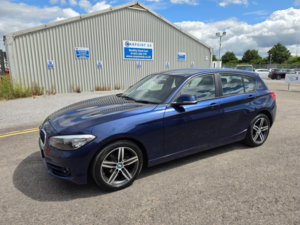 2016 BMW 1 Series 1.5 118i Sport Euro 6 (s/s) 5dr in Blue — image 3
