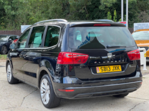 2013 SEAT Alhambra 2.0 Tdi Ecomotive Cr Se Euro 5 (s/s) 5dr in Black — image 4