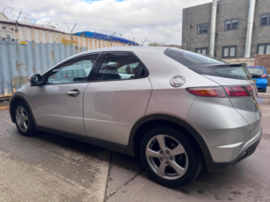 2006 Honda Civic 1.8 I-Vtec Se I-Shift 5dr in Silver — image 3