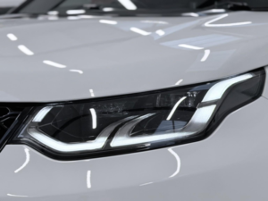 2020 Land Rover Discovery Sport 2.0 D180 Mhev R-Dynamic Se in White — image 4