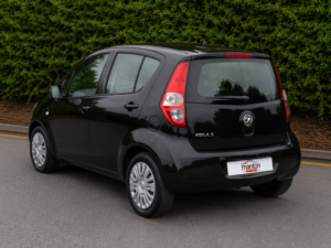 2012 Vauxhall Agila 32,000 Miles 2012 1.2 Full Service History 5dr in Black — image 5