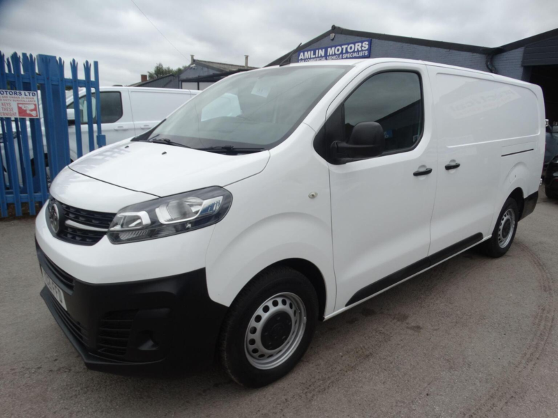 2021 Vauxhall Vivaro 1.5 Turbo D 2900 Edition L2 H1 Euro 6 (s/s) 5dr in White — image 1