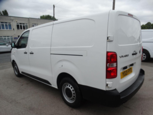 2021 Vauxhall Vivaro 1.5 Turbo D 2900 Edition L2 H1 Euro 6 (s/s) 5dr in White — image 6