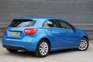 2015 Mercedes-Benz A Class 1.5 A180 Cdi Se 7g-Dct Euro 5 (s/s) 5dr in Blue — image 4