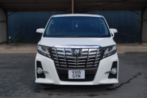 2015 Toyota Alphard 30 Series 2.5 S in White — image 2